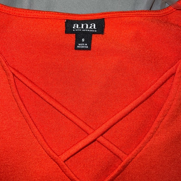 Gorgeous orange dress - Picture 2 of 3